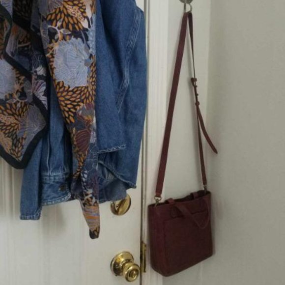 Madewell Handbags - Madewell The Small Transport Crossbody